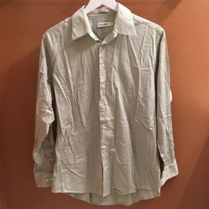 NWOT Men’s Calving Klein Dress Shirt. Sz. Lg